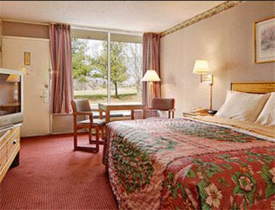 Days Inn By Wyndham White House Room photo